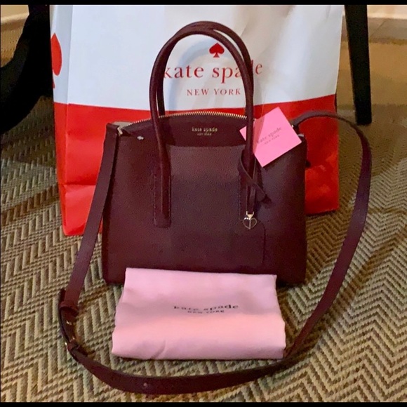 kate spade Handbags - NWT last one❤️Authentic Kate Spade Crossbody